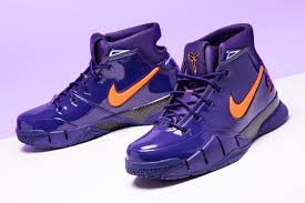 The leather heel cup also features booker's logo. Stadium Goods On Twitter Shining Bright The Nike Kobe 1 Protro Pe For Phoenix Suns Star Devin Booker Https T Co Ljg3nvfzxe