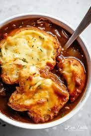 A Bowl Of French Onion Soup With Garlic Cheese Bread Cafedelites Soup French Onion Cheese French Onion Soup Onion Soup Recipes Classic French Onion Soup
