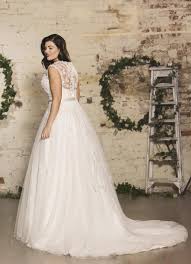 Wedding Dress Outlet Carol S Bridal Carlisle Wedding Dress Outlet Ball Gowns Wedding Wedding Dresses Lace Ballgown