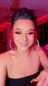 Layla Lemmens Controversy