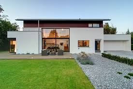 Kubisches Fertighaus Mit Satteldach Fertighauser Schoner Wohnen Architektur Haus Haus Haus Architektur