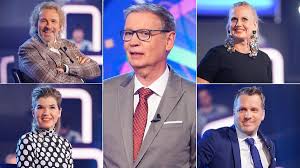 Dauergast anke engelke (54) ist schon zum 7. Wer Wird Millionar Die Kandidaten Im Promi Special Heute