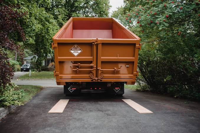 Toronto Waste Management & Recycling Services | Miller Waste