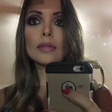 Maia Vargas (@maiabvr)