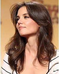Top 12 Best Katie Holmes Hairstyles to Try Right Now