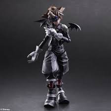 Similar to the theme in the nightmare before christmas, decisive pumpkin sports a christmas motif with a tint of halloween.the main hand guard is designed with dr. A Look At The Kingdom Hearts 2 Halloween Town Sora Play Arts Kai Figure Game Idealist