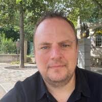 200+ perfiles de «Stephan»