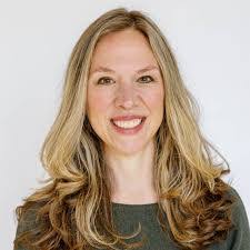 Heather Dias's Instagram, Twitter & Facebook