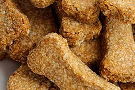 Low calorie dog treats recipes. Healthy 4 Ingredient Dog Biscuits Recipe