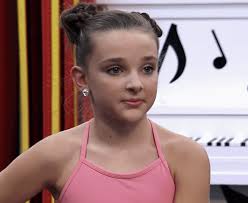 was kendall an og or no and why? : r/dancemoms
