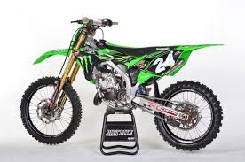 Two Stroke Tuesday Five Insane Kawasaki Kx125 Dirt Bike Magazine Dirt Bike Magazine Cool Dirt Bikes Custom Dirt Bike
