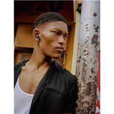 Ecouteurs sans fil Marshall Bluetooth Motif ANC avec réduction active du  bruit Noir