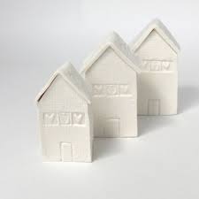 Home Sweet Home Ceramic House Little Wee Tiny By Vanillakiln 20 00 Maison Porcelaine Petite Maison Ceramique