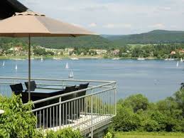 Das tolle haus am edersee. Edersee Herrlicher Seeblick In Idyllischer Wanderumgebung Sauna Kamin U Pool Sommer Edersee Ferienhaus Ferienwohnung Am See Ferienhaus Am See Deutschland