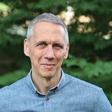 Amazon.com: Identity and Religion in Palestine: The Struggle between  Islamism and Secularism in the Occupied Territories (Princeton Studies in  Muslim Politics): 9780691155425: Lybarger, Loren D.: Books