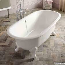 Welt der bäder ist eng mit rogier&mothes verbunden, einer französischen marke, die seit 1853 eisenbadewannen mit füßen oder sockeln fertigt. Victoria Albert Radford Freistehende Badewanne Mit Fussen Rad N Bk Of Ft Rad Pb Megabad