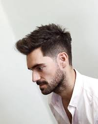 Aus keratin bestehende, lange hornfäden. So Wandelbar Ist Der Fade Cut The Treatment Files De