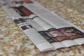 Pilih rectangle tool dengan cara klik kanan pada logo kotak di menu bagian kiri. Membuat Kotak Serba Guna Dari Kertas Koran