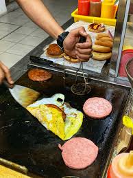 2 bji bawang besar (dipotong dadu). Cyberjaya Info On Twitter Atai Burger Ni Pun Antara Burger Ramly Yang Sedap Di Cyberjaya Kami Dah Cuba Sendiri Suka Burger Kat Sini Sebab Daging Dia Juicy Https T Co 0hkjklkbfs