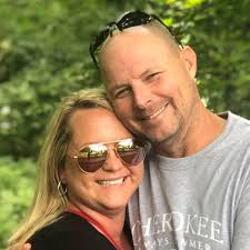 What are some affordable wedding venues in Kentucky?