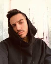 Daniel Winehouse (@dnlwinehouse) • Facebook