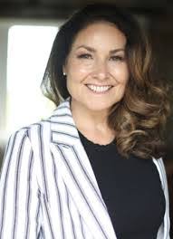 Susan Reaume's Instagram, Twitter & Facebook