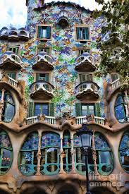 Discover casa batlló in barcelona, spain: Antoni Gaudi S Casa Batllo Barcelona Spain Photograph By Chuck Kuhn