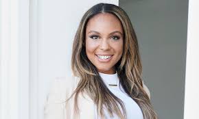 At times it can seem like the tv is flooded with competition shows. The Masked Singer Switzerland Startet Am 13 November Fashionpaper Das Magazin Fur Fashion Beauty Und Lifestyle