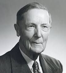 Hilda Burnett's Instagram, Twitter & Facebook