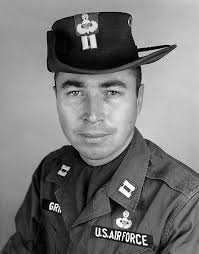 Post-WWII 1950's & 1960's US Air Force uniform photos