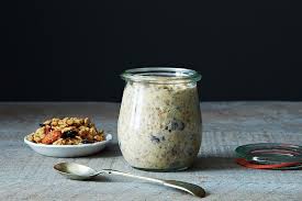 How to Make Overnight Oats - Easy Overnight Oatmeal Recipe