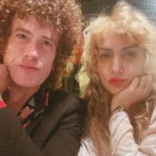 It's that day of the year!! Time to celebrate the magic that is  @schlee_official and the love that she brings to my life- and a chance to  let the world shoutout how