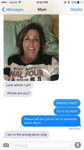 16 Of The Best Texts Moms Sent In 2016 | Funny text conversations, Really  funny memes, Funny texts