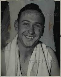 1948 Press Photo Starting pitcher for Saturday's game, Steve Gromek