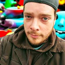 Who stole your heart?👀❤️