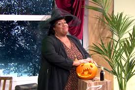 This morning viewers have branded alison hammond a national treasure after she took over the main presenting job on friday (13 august). This Morning S Alison Hammond Makes Hilarious Halloween Blunder