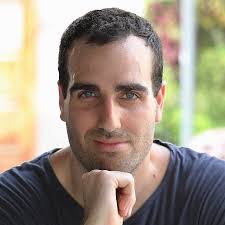 Ariel Weiser's Instagram, Twitter & Facebook