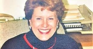 Faye Hubbard's Instagram, Twitter & Facebook