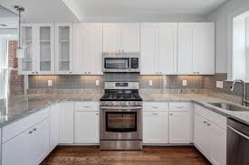 Kitchen Tile Backsplash Ideas White Cabinets Kitchen Design Tile Backsplash Tile Ideas Bathroo Gabinetes De Cocina Grises Diseno De Cocina Cocina Gris Y Blanca