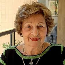 Ella Scheinwald's Instagram, Twitter & Facebook