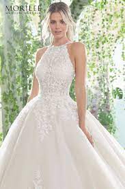 Lange ärmel sind aus chiffon. Sposa Vienna Brautmode Abendmode Wien Osterreich