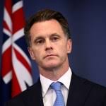 Proposed laws to ban politicians from ignoring corruption watchdog