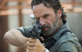 Voici the walking dead, une nouvelle série diffusée sur amc. Wallpaper The Walking Dead Rick Grimes Andrew Lincoln Walking Season 8 Images For Desktop Section Filmy Download