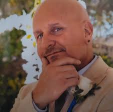 What glass repair companies are available in Las Vegas?