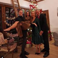 Află poveștile mele, începând cu cele din copilărie. Cum Arata Acum Alexandre Eram Sotul Andreei Esca Transformare Totala