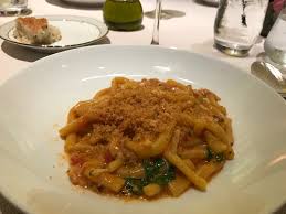 Renzell: The Perfect App For Fine Dining Lovers - Girls on Food