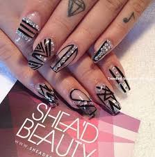 Simple Black And Clear Nails 20 Simple Black Nail Art Design Ideas Nailartideas Naildesigns Nail Designs Nails Nail Art