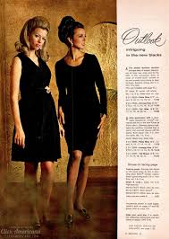 Little Black Dresses 60s Style Here S How They Used To Do The Lbd 60sfashion Sixties Retrodesses Vintagefashion Dr 60s Fashion Dresses Dresses Fashion