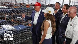 Trump visits Florida's 'Alligator Alcatraz,' urges more states to open ICE  detention sites - YouTube