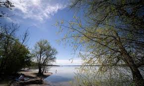 Climate Crisis Is Suffocating The World S Lakes Study Finds Water The Guardian